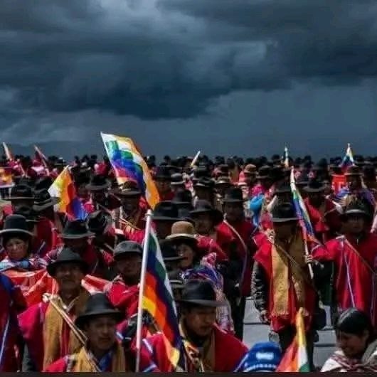 BoliviaLibreNow's tweet photo. #ATENCIÓN | 🇧🇴ADVERTENCIA SAGRADA; SOBRE EL PELIGRO DE DETENER LA LUCHA Y ACEPTAR LAS NEGOCIACIONES Y CAER EN ASTUTOS ACUERDOS PROPICIADOS POR EL ENEMIGO.-

Proclamado en nombre y por voluntad del Supremo Illa Apu Qhun Tiqsi Wiraqucha Pachayachachij

🧵 HILO 1/14 https://t.co/00EJmPauVB