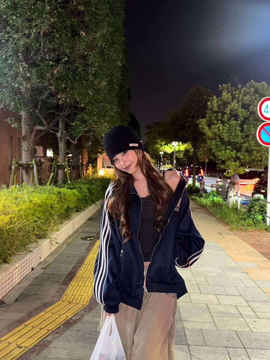 chaerryu01's tweet photo. https://t.co/ue5Xg29BCr