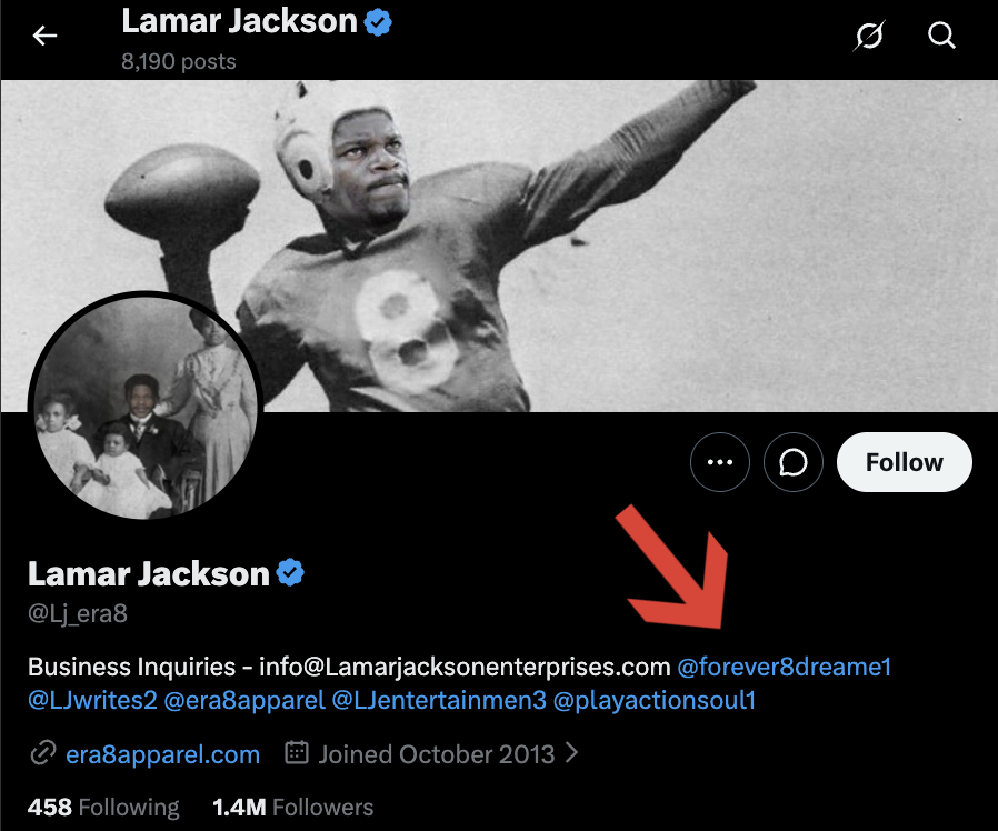 NFL_DovKleiman's tweet photo. 𝗕𝗥𝗘𝗔𝗞𝗜𝗡𝗚: Ravens star QB Lamar Jackson has updated his Twitter/X bio with an account that has Adolf Hitler as its profile picture.

Lamar is one of the faces of the NFL. This is unacceptable.

Many NFL fans have called for his suspension. https://t.co/umBahaSpDu