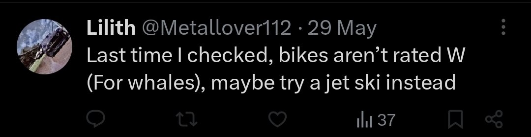 Hexbabe42000's tweet photo. Okay. I have been dealing with this for months. @Metallover112 (my ex bestfriend) has been stalking me for months plus bodyshaming me. She also admittedly knows where I live somehow- i just want to put a warning out there because nobody should deal with this https://t.co/MfTMzFZisI