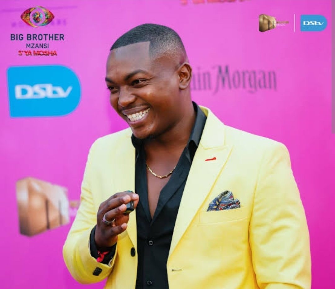 SWAZIBOYL's tweet photo. Nayi ke I top dog lapha ku polygamist 😅 https://t.co/j6EMwSF8Ss