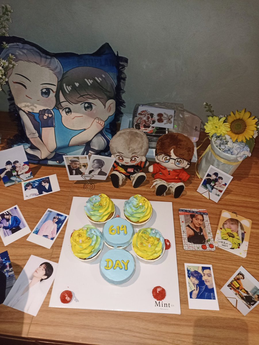 bloomursoul's tweet photo. celebrating parents anniversary✨ HAPPY CHANBAEK DAY✨ HAPPY 614 DAY 🍓🍒

THANK YUUU SOO MUCHH buat eventnya+freebiesnya lucuu sekali, kali ini seru LAGI dan sgt mengasah kreativitas untuk ke-2 kalinya 😭👍  @Neyy604 @Lszk614 @ByulBambi6104 @strwchrycgrt @cblovrs @chanbaek_idn https://t.co/n5zr2pOBcl