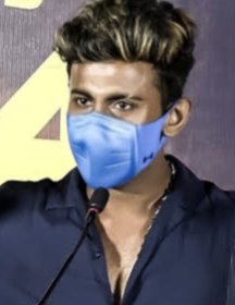 karthickviews's tweet photo. ஏன்டா டேய், நீ புளு🔥 மாதிரி பேசுறதுகூட பரவால்லடா... யாருக்குமே தெரியாத ஒரு மொக்கை சீரிஸ்ல நடிக்க, பு*ட கெட்டப் ரிவியல் ஆகக்கூடாதுன்னு மாஸ்க் போட்டுவந்த பார்த்தியா, அததான்டா மன்னிக்கவேமுடியாது!

நம்ம பங்குக்கு கொஞ்சம் வன்மத்த கக்குவோம்! https://t.co/exu5j0KQkq