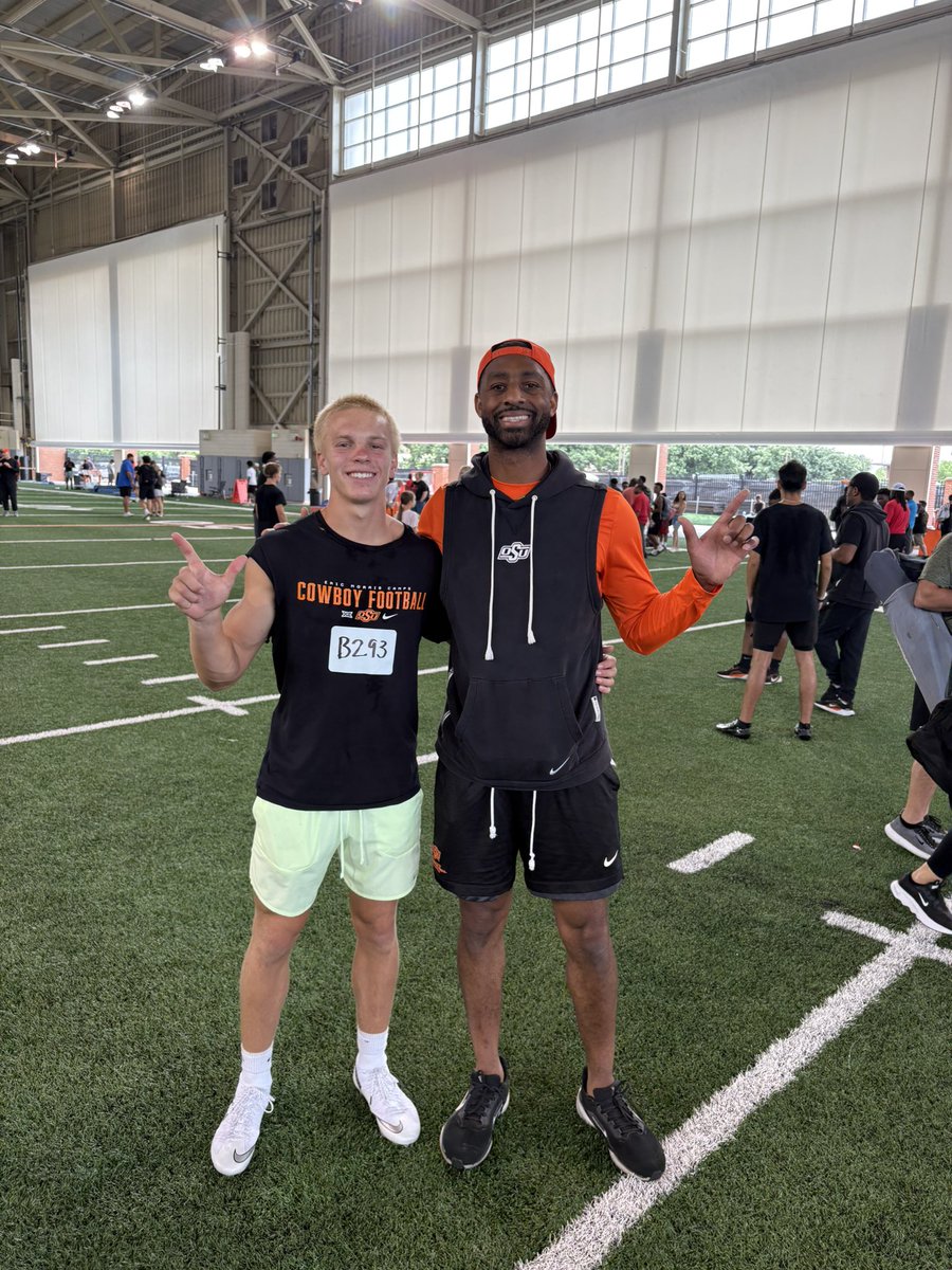 SlaydenY_09's tweet photo. Had a great day at OSU today. 
Go Pokes!! @CowboyFB https://t.co/RN81EpUiaw