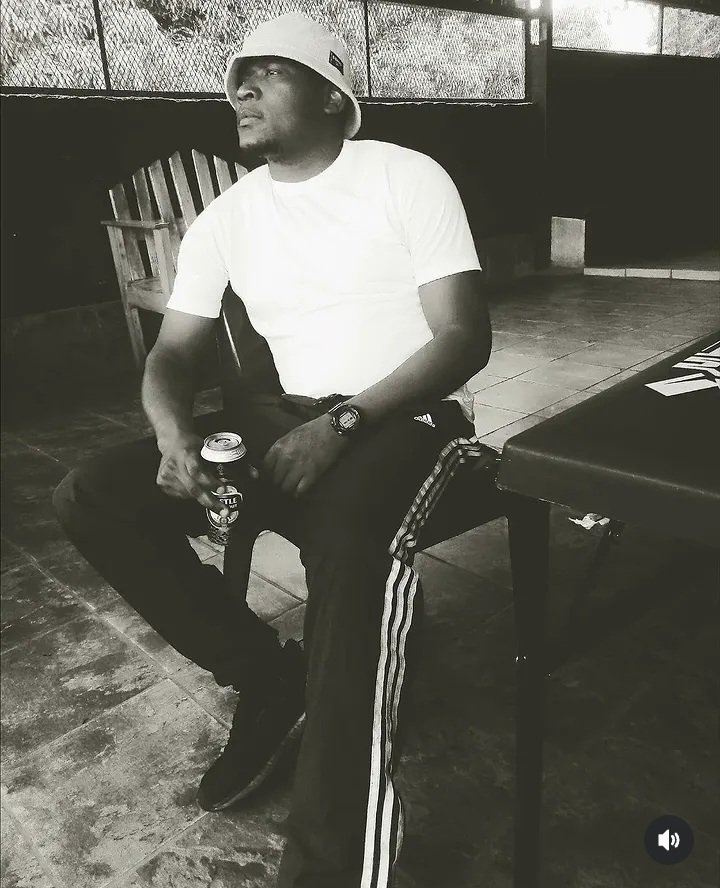 FreshPed's tweet photo. Me myself and I. 🔥 https://t.co/856J7KIfw8