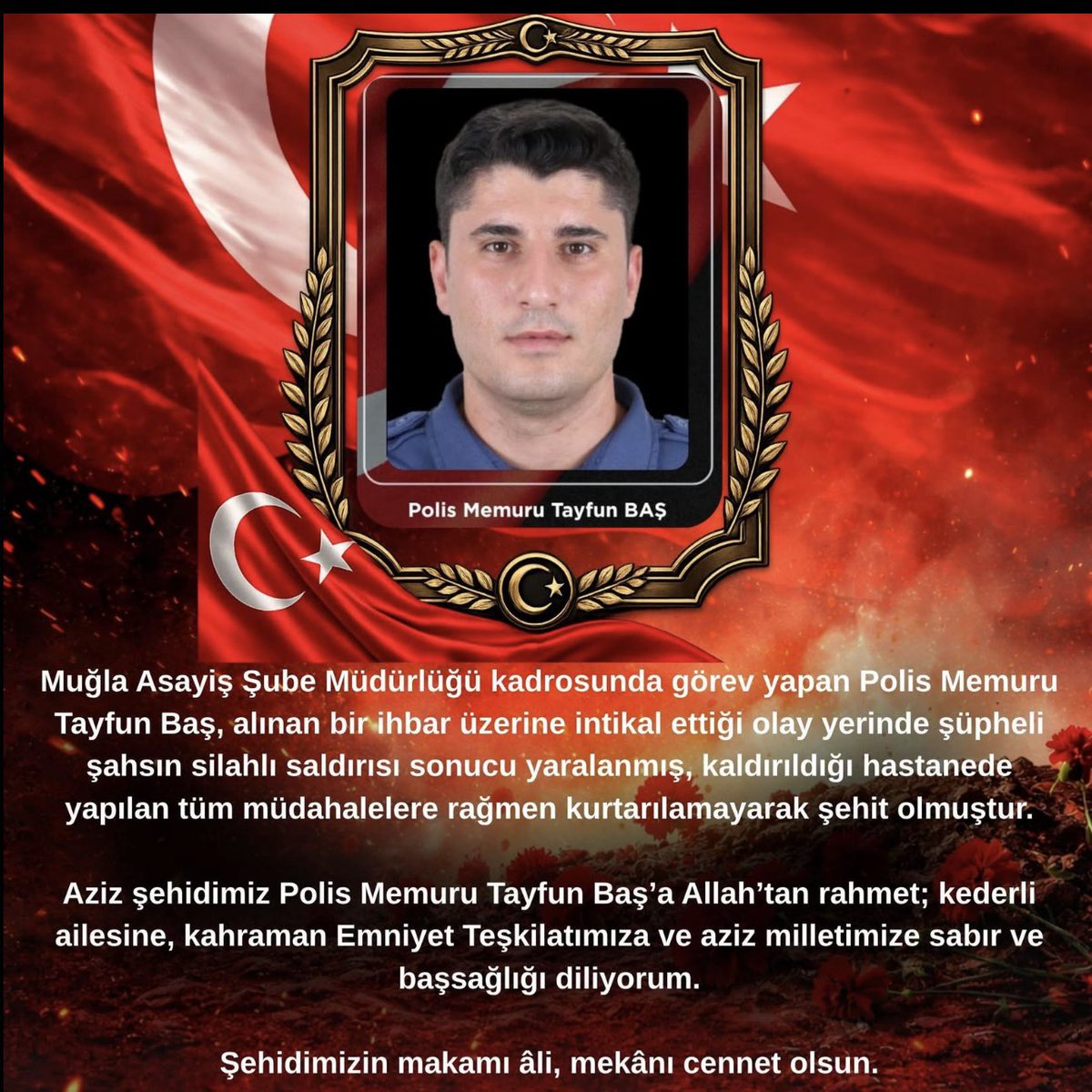 ayyuceturkestas's tweet photo. Türkiye’nin içinde bulunduğu derin problemlerin tam yansıması:

Muğla’nın Menteşe ilçesinde görevi başında uğradığı silahlı saldırı sonucu şehit olan, Polis Memuru Tayfun Baş…

Yine bir kadına şiddet vakası.. 
Yine bir dağılan aile problemi…
Sonuç: astsubay olduğu söylenen eşin hem kendi eşini hem de bir başka güvenlik görevlisini vurması..

Ne acı değil mi?
Maddi anlamda hergün daha da zor geçinen astsubaylar kendi özlük hakları, emeklilik hakları için feryat ederken iktidar duymuyor ama bu sağırlık hergün daha büyük facialara sebep oluyor..

Sonra da yetkililer görevi başında şehit olan polise Allah’tan rahmet; ailesine ve yakınlarına da sabır diliyor.. Geçiyor.. Bir sonraki faciya kadar!!!

Duyun artık astsubaylarımızın, emeklilerimizin, öğretmenlerimizin, madencilerimizin, kısacası bu Milletin çığlıklarını duyun..

Böyle ihbar alıp giden polislere en azından çelik yelek giydirin.. 

Kadınlar için çocuklar için koruyucu tedbirleri daha ciddiye alın…

Kısaca artık birşeyler yapın!!!

Yada yapacakların önünü açın..

Milletimizin başı sağ olsun; şehidimizin ruhu şad, mekanı cennet olsun🇹🇷