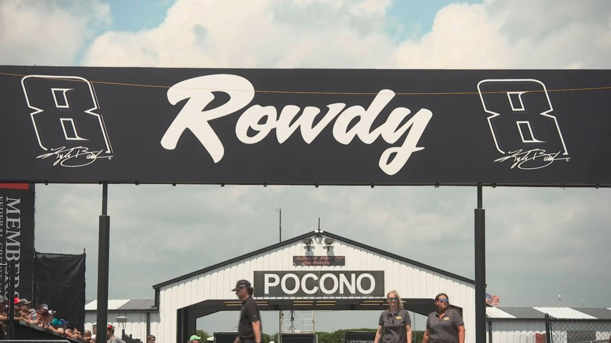 STaranto92's tweet photo. Some of the Kyle Busch tributes at Pocono featured on the Prime broadcast https://t.co/tzb9zuarFU