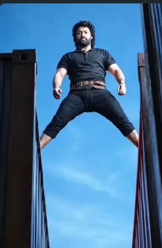 ChiruBhakthudu's tweet photo. A Cult classic Iconic Charecter ని ఇచ్చిన కోర్రి మామ కి ధన్యవాదాలు 🙏🏻🙏🏻🙏🏻🙏🏻🙏🏻
A NightWear for MegaFamily 🔥🔥🔥🔥🔥🔥 https://t.co/ChCFOxHXJZ