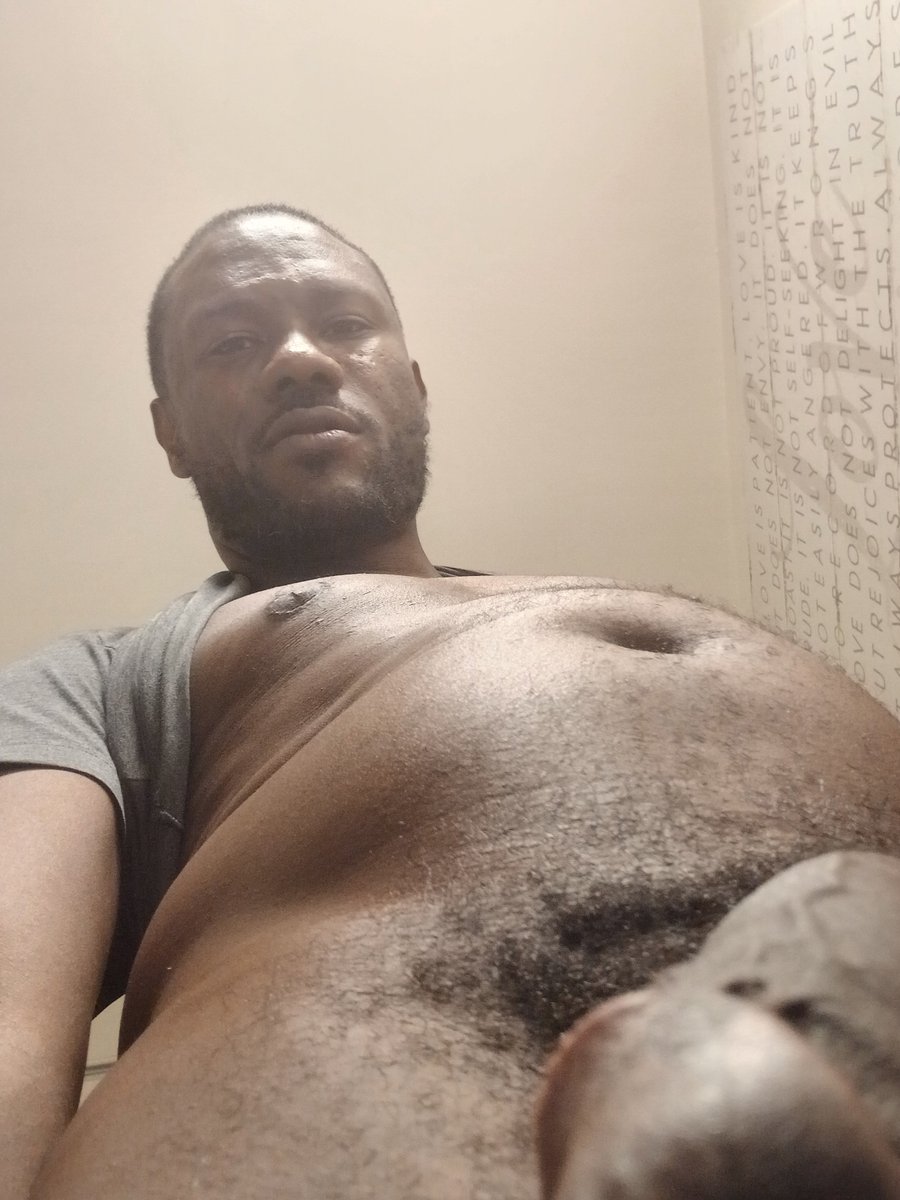 KeshoneElam's tweet photo. @BButtXXL Definitely delicious too me . I been wanting some of that boy pussy for awhile .my cock hard now thinking about i dont think I can wait much longer https://t.co/51mYOwKXuY