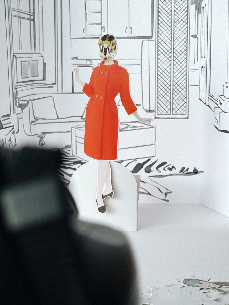 _illustrationX's tweet photo. Kelly Smith’s signature fashion-inspired art is commissioned for Style Icons: Audrey Hepburn, a playful paper doll book published by Smith Street Books.

Read the story: https://t.co/eXgsnEcdqI

#WEAREILLUSTRATIONX #Portraits #Publishing #Fashion #KellySmith #SmithStreetBooks https://t.co/zzCSigv5Hz