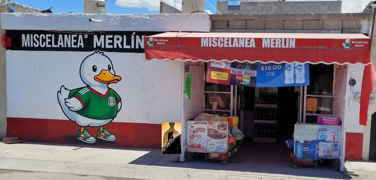 SantyRuize's tweet photo. Se pide apoyo en redes para que Merlín y su familia tengan una mejor calidad de vida.
Apoya con RT !

Propuesta de negocio para Merlín y su familia en la #CDMX 
SERÍA UN PUNTO TURÍSTICO ir a ver al patito mexicano!
⚽🦆🇲🇽🥹
#PatoMerlin
#PatoMerlyn 
@Claudiashein 
@ClaraBrugadaM 
@CocaColaMx
@Carlos_Slim_D
@arturoelias  Telmex 
@drsimioficial Victor González Herrera 
@miseleccionmx
Agua Ciel  ojo. 😉
#PatoMerlin
#PatoMerlyn 🎉🇲🇽🦆⚽