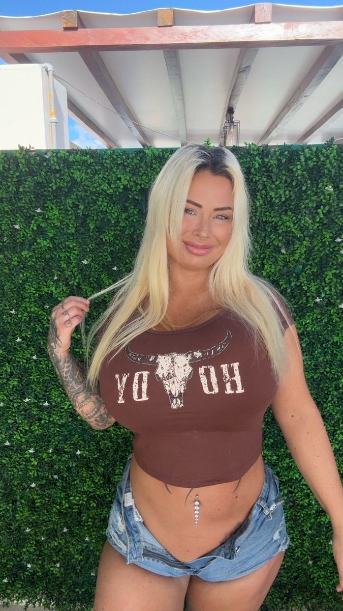 amanda tweet media
