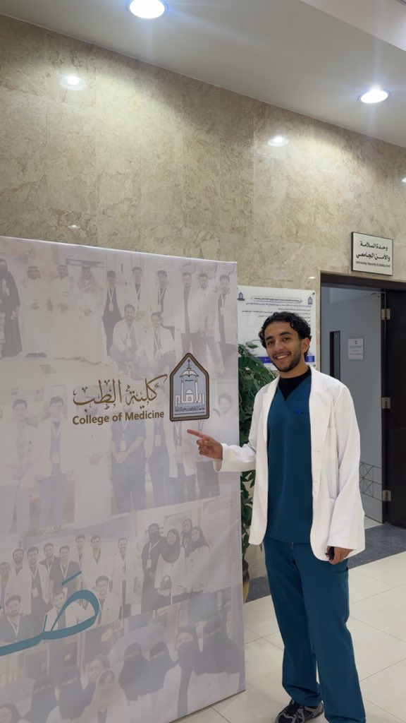 ssomeonej's tweet photo. اسحب كلامي مب ربيع الطب كذبوا علينا https://t.co/zlIvJuviK0
