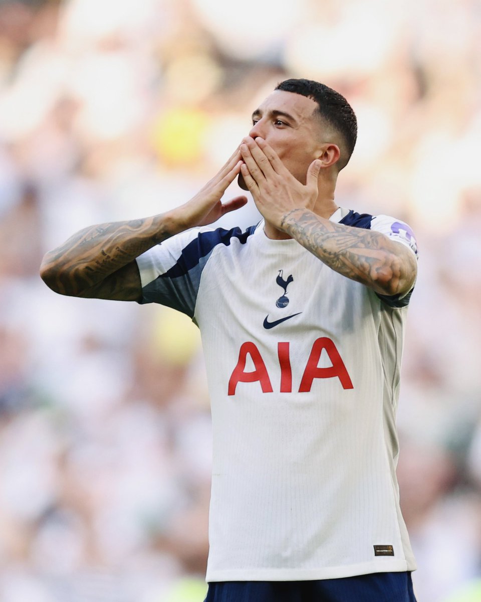 Spurs_KR's tweet photo. 페드로 포로, 장기 재계약 완료!✍️

앞으로도 우리와 함께
역사를 써 내려갈 예정입니다🤍

#THFC #COYS #SpursKR #토트넘 https://t.co/JQ2sgbAumy