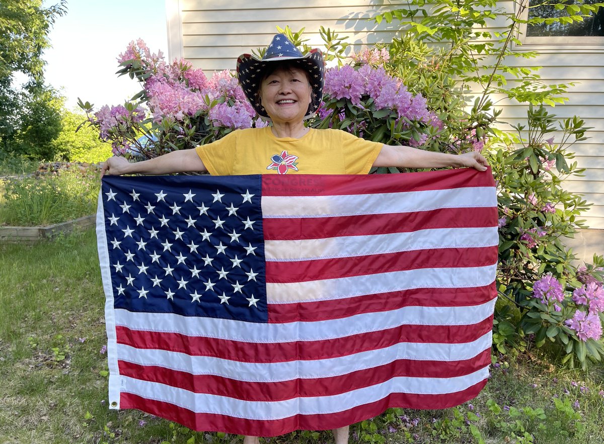 Lily4Liberty's tweet photo. Happy Flag Day! This is The Flag I pledged my allegiance to 31 years ago when I became a U.S. citizen. I chose to give up my Chinese citizenship in order to become an American. This is the only flag that I am willing to die for. I am running for Congress to protect it! https://t.co/AFc0KgygZD