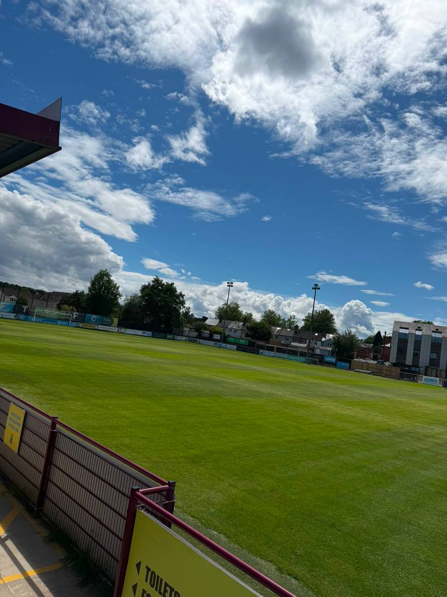 FarnhamTownFC's tweet photo. Not long now until football returns to The Memorial Ground 🍃 https://t.co/cDiwnzI2Rg