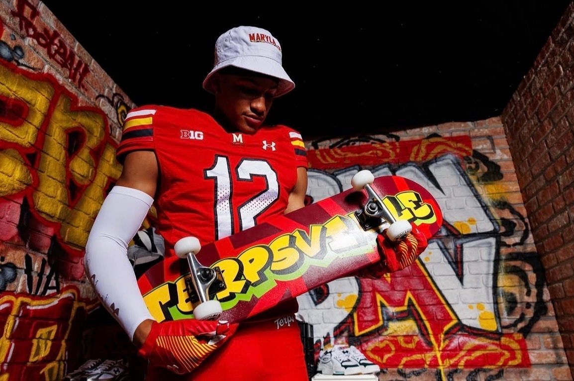 Terrapins247's tweet photo. Maryland three-star wide receiver commit Davion Vanderbilt on his official visit to Maryland 🐢 https://t.co/khUlba8WcR