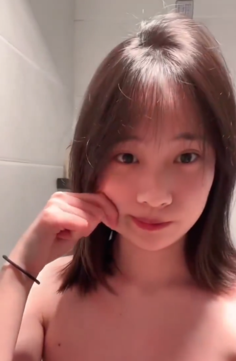 nana17g's tweet photo. https://t.co/ppIbqHP8z9
https://t.co/y8Od3jzQ1P https://t.co/7K00Gu6oak