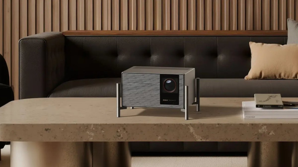 projectorreview's tweet photo. XGIMI TITAN Noir combines class-leading brightness and native contrast with excellent install flexibility
Learn more: https://t.co/B3s5Aq4KtJ
#ProjectorReviews #Projector #XGIMI #TitanNoirMax https://t.co/GXg81DDpFG