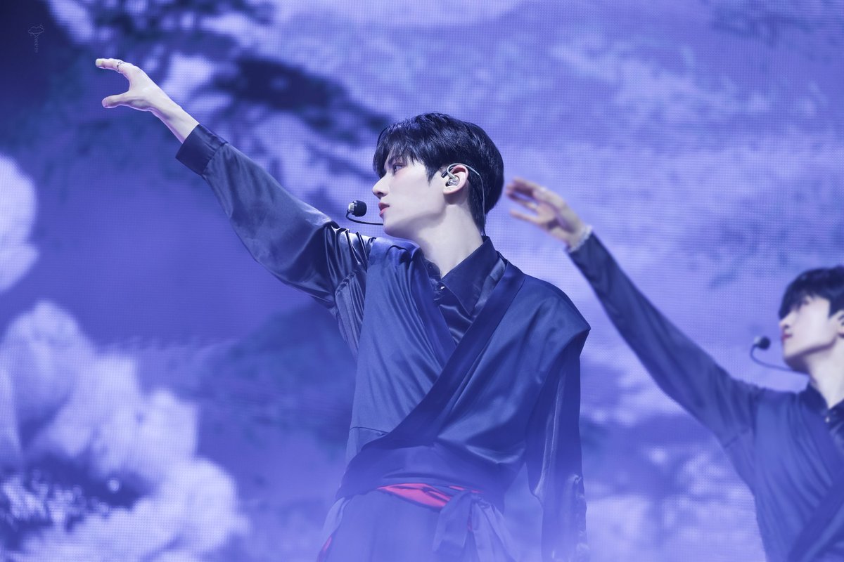__yaho___'s tweet photo. 3주년-`♡´-

#Ian #이안 #노성철 #루네이트 #LUN8
#루네이트와_함께_사랑으로_가득한_3년
#LUN8_3rd_Anniversary https://t.co/QMHSU6RPO2