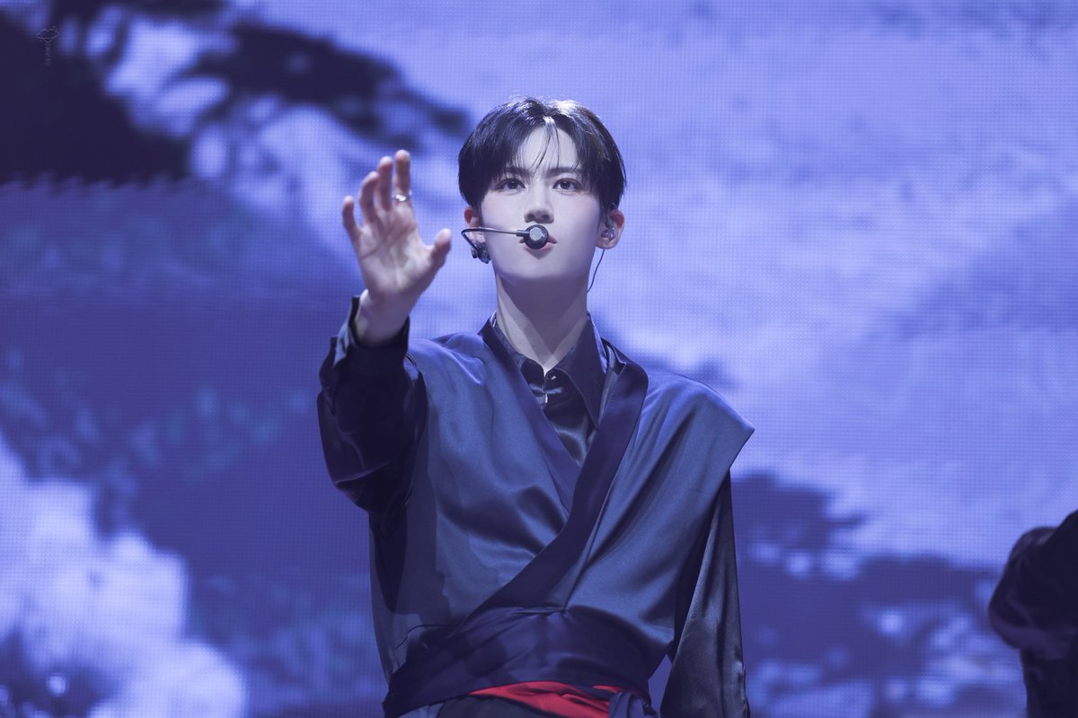 __yaho___'s tweet photo. 3주년-`♡´-

#Ian #이안 #노성철 #루네이트 #LUN8
#루네이트와_함께_사랑으로_가득한_3년
#LUN8_3rd_Anniversary https://t.co/QMHSU6RPO2