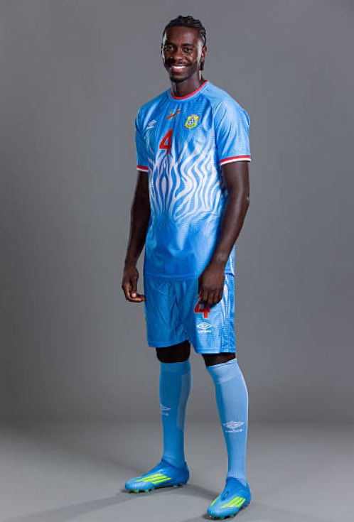 ActuFootRDCongo's tweet photo. 📸 Instant Shooting Photo pour nos léopards. 🐆
La hype monte petit à petit pour la Coupe du Monde ! 🇨🇩❤️🔥 https://t.co/UyFeO8FU4Q