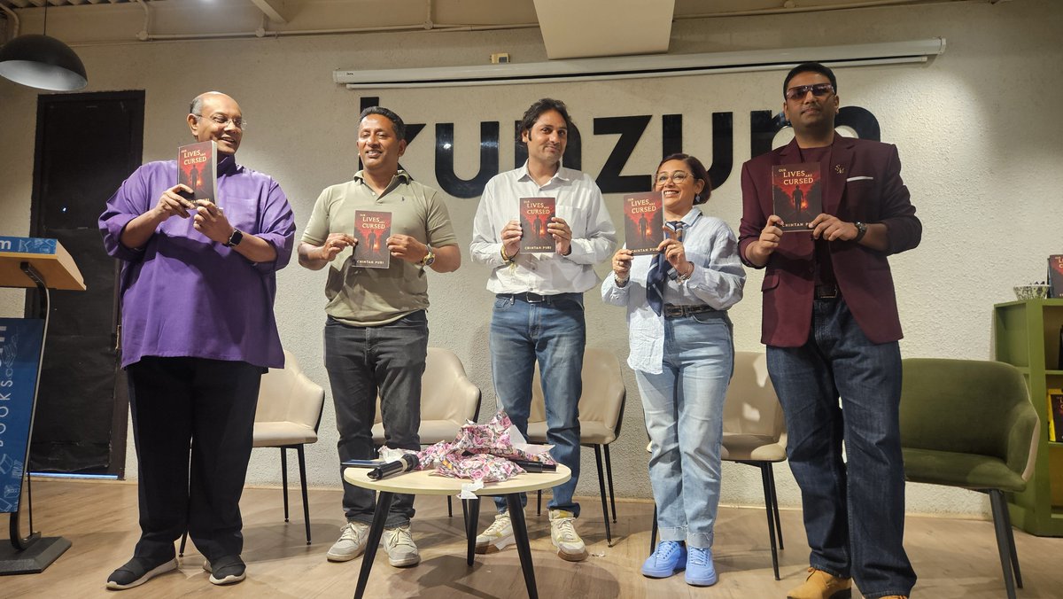 sujatavidu's tweet photo. Earlier today, at the launch of Chintan Puri's debut novel, 'Our Lives Are Cursed,' I enjoyed participating in the panel discussion and sharing my thoughts on the theme.
#NewBook #RealisticFiction #PanelDiscussion #writinglife https://t.co/5mKJJuDvoC
