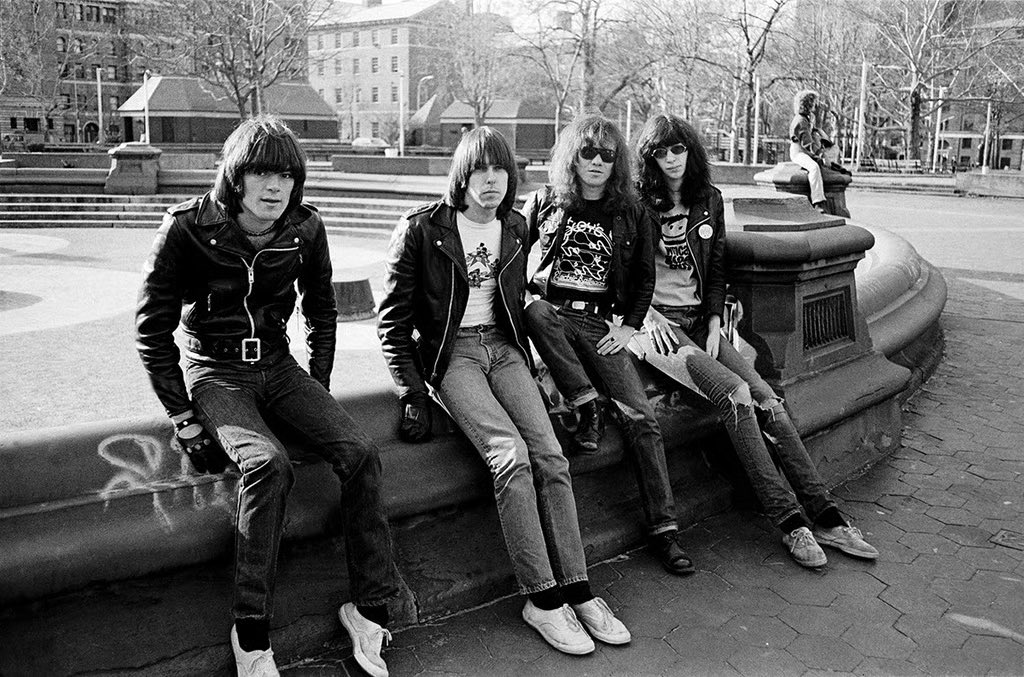 RamonesOfficial's tweet photo. Feels good to be from New York.

Photos by Bob Gruen and Danny Fields https://t.co/AXS55Yp8pq