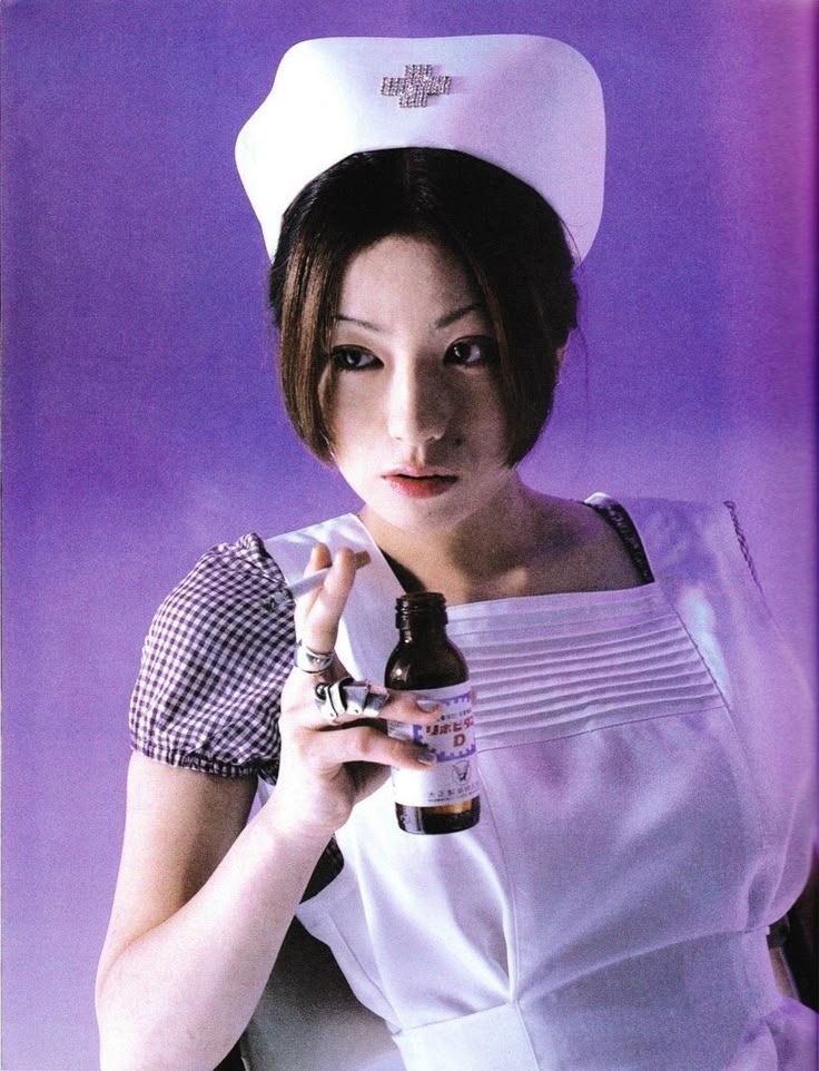 caiinsexua's tweet photo. sheena ringo for rockin on japan nov. 99 https://t.co/5R1ZCBWxid
