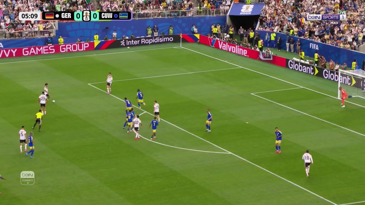 لعبة جماعية من الماكينات الألمانية أنهاها نميشا في شباك كوراسو #كأس_العالم_مع_أوليه 