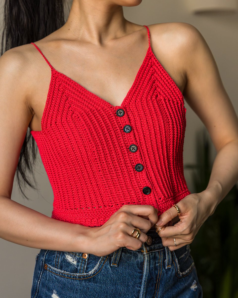tcddiy's tweet photo. Feeling best in my best! 
Pattern No. 660

📺https://t.co/IWNwrKNjNo
📄 https://t.co/f1jrJ4ReA5 
#crochet #crochetclothes #moderncrochet #tcddiy #handmadestyle 

Fun fact: Arther had the best theme song 🎶 https://t.co/ZORrmHqXpg
