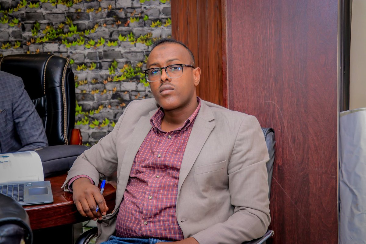 YPeer's tweet photo. Somaliland Y-PEER Executive Director of participated today in a consultative discussion meeting organized by the Somaliland Ministry of Youth and Sports. The meeting focused on examining the gaps and needs within the National Youth Policy through expert consultations, document reviews, data collection, and stakeholder dialogue sessions involving key stakeholders.
Somaliland Y-PEER remains committed to ensuring that the voices, needs, and aspirations of young people are reflected in national policies and development frameworks.
#SomalilandYPEER #YouthPolicy #YouthDevelopment #YouthParticipation #SomalilandYouth #NationalYouthPolicy #MeaningfulYouthEngagement #YouthLeadership #PolicyDialogue #MoYS #Somaliland