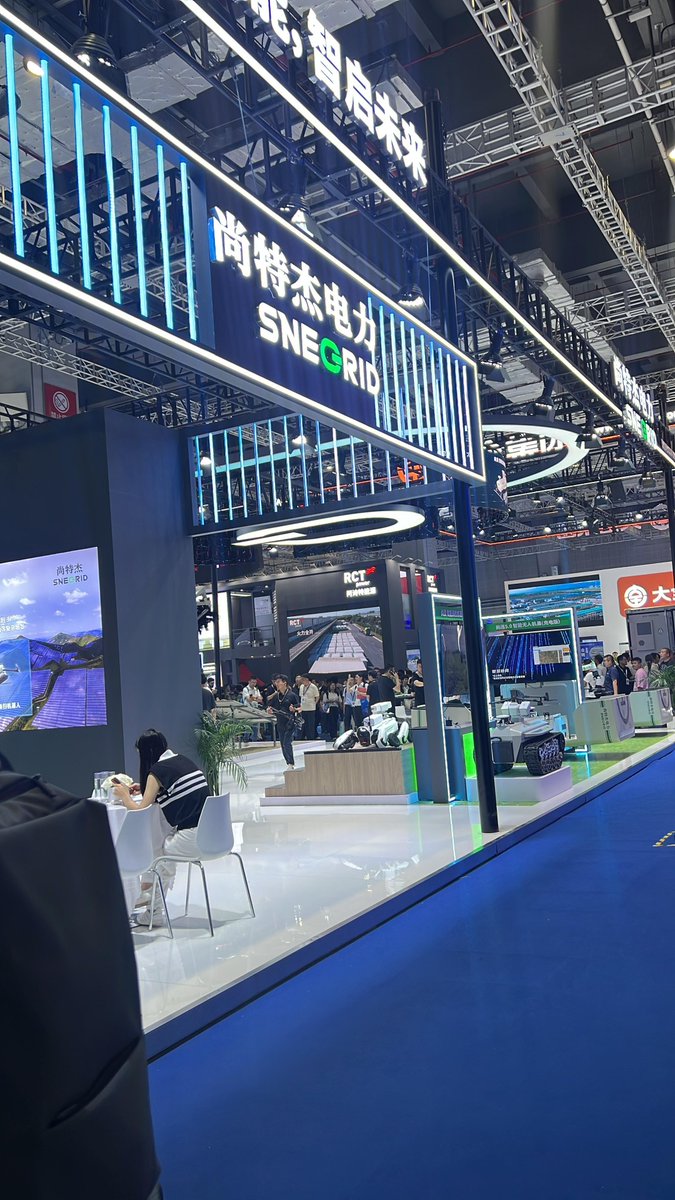 ChemvoltG5425's tweet photo. 🌍⚡ChemVolt Global at SNEC Shanghai 2026 ⚡🌍

The ChemVolt Global team recently participated in SNEC Shanghai 2026, one of the world’s leading renewable energy and energy storage exhibitions. 
#snecexpo #CleanDelhiGreenDelhi #cleanenergy https://t.co/Jk5nHH92IB
