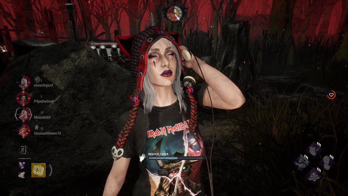 hexgirldbd's tweet photo. you vs your dbd main(s) (i literally play all 3 equally im not lying lol) 🖤 https://t.co/XKScGALyPD