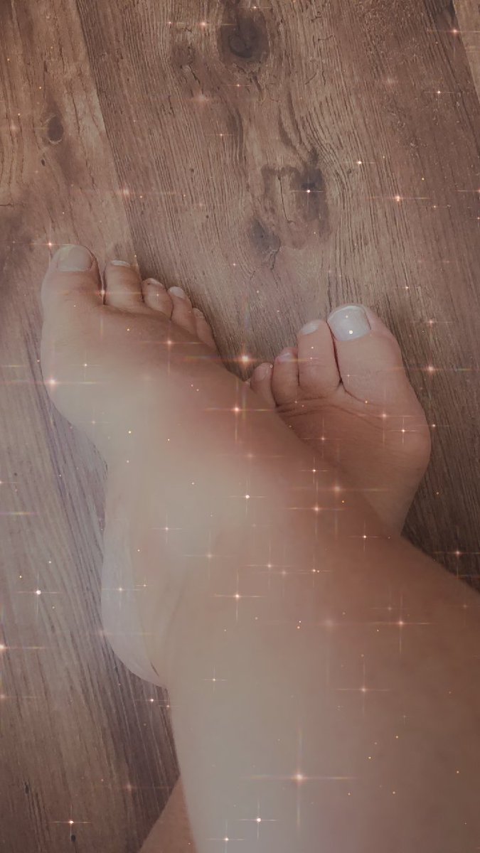 Pulpeuse64's tweet photo. #fetichisme #pied #jevendmesphotos https://t.co/yOZUZ74P7y