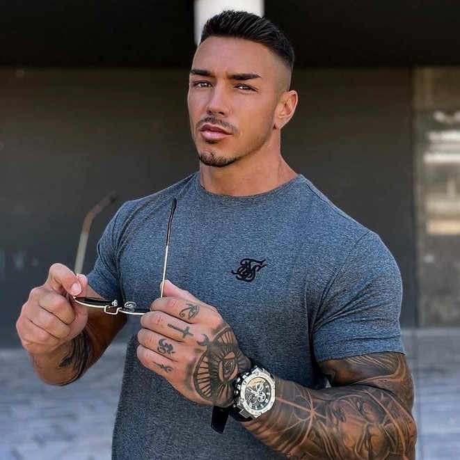 MorganLiv20677's tweet photo. #MCM is my hot and handsome husband he makes me so happy I am really happy to have him always and forever @_bigdaddyjustin https://t.co/SVPpeKTe34