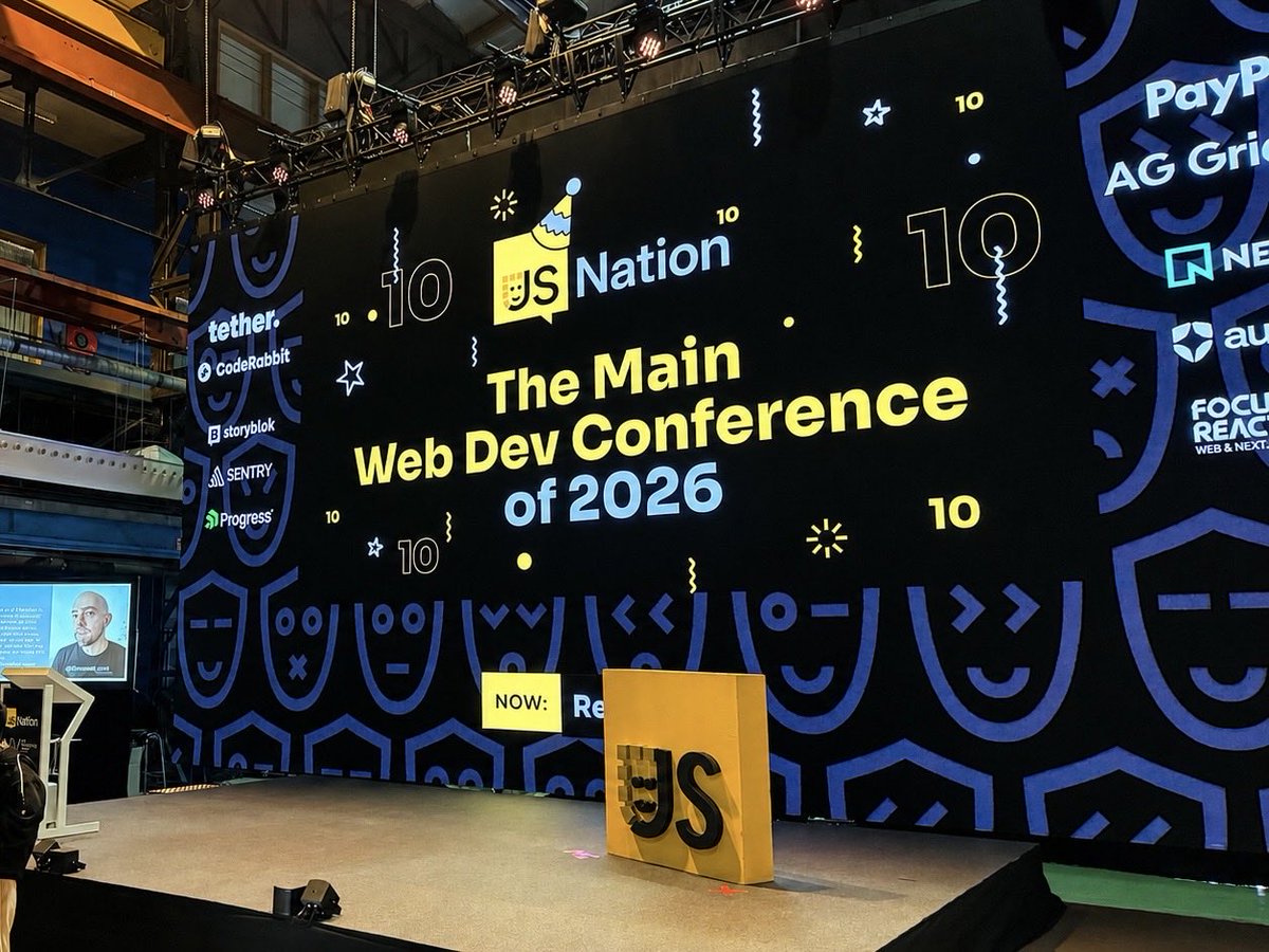 samfharrison's tweet photo. Insane week in Amsterdam for @ReactSummit and @thejsnation w/ @_kelvinamp https://t.co/rGAejUFeCj