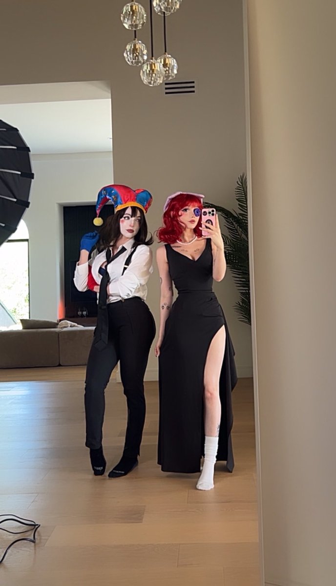 ThatFoxxGirl3's tweet photo. Jesterdoll <3 https://t.co/wggkMqIxXr
