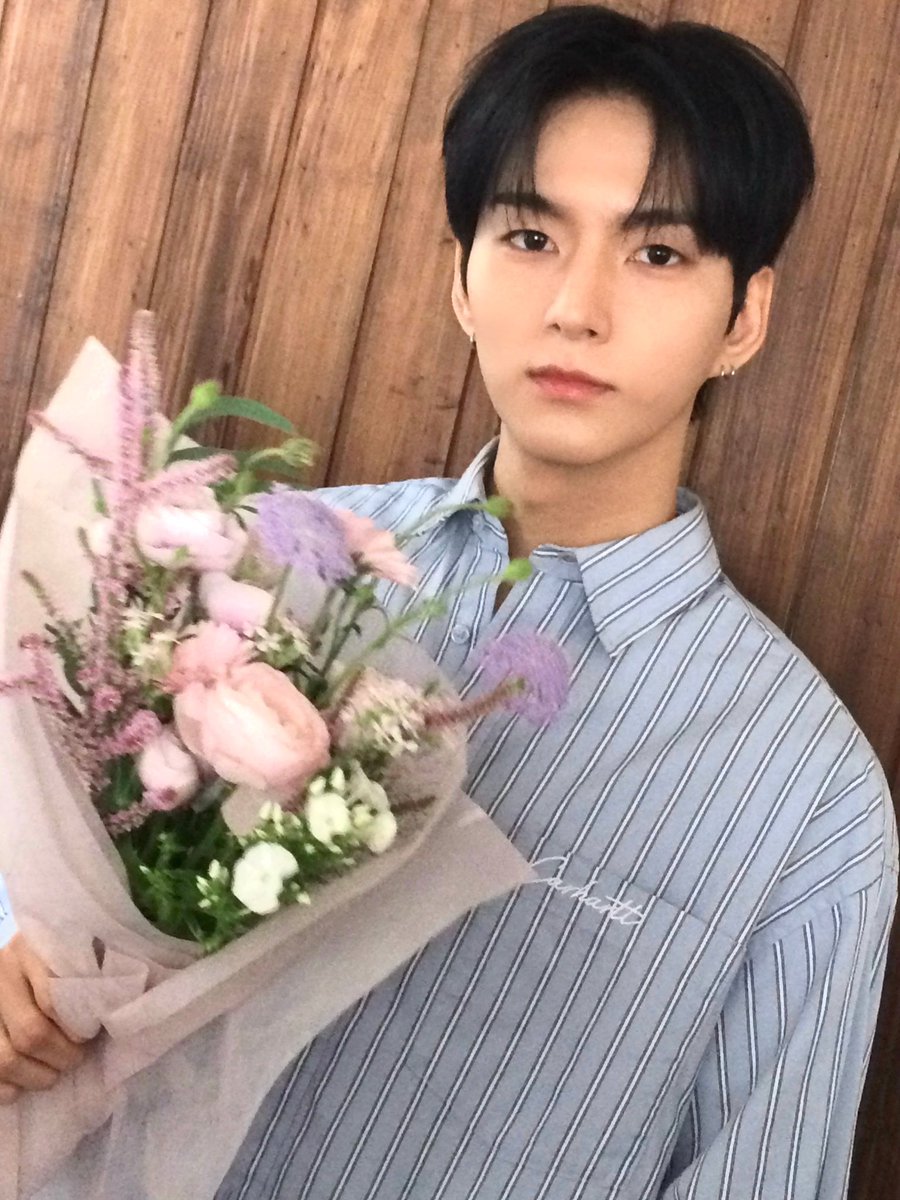 odepoop's tweet photo. Haiii #xstate i'm looking for more villain moots!!!
🧸18, she/her, infj
🧸ode biased
🧸villain since debut
🧸from malaysia kikiki
🧸i also like nmixx, itzy, meovv, skz and hrtzwav !!
♡ + ↻ are appreciated!! 💜🎧 https://t.co/xxwtuK0pq6