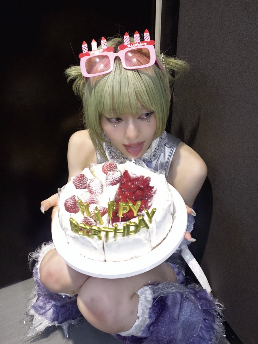 Yae_Lilith__'s tweet photo. My birthday,+:｡☆.*・+｡ https://t.co/lnLdSLI62T