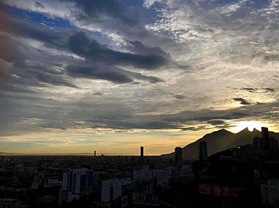 GabyBatocletti's tweet photo. 💛 https://t.co/Pwo85OCA8O