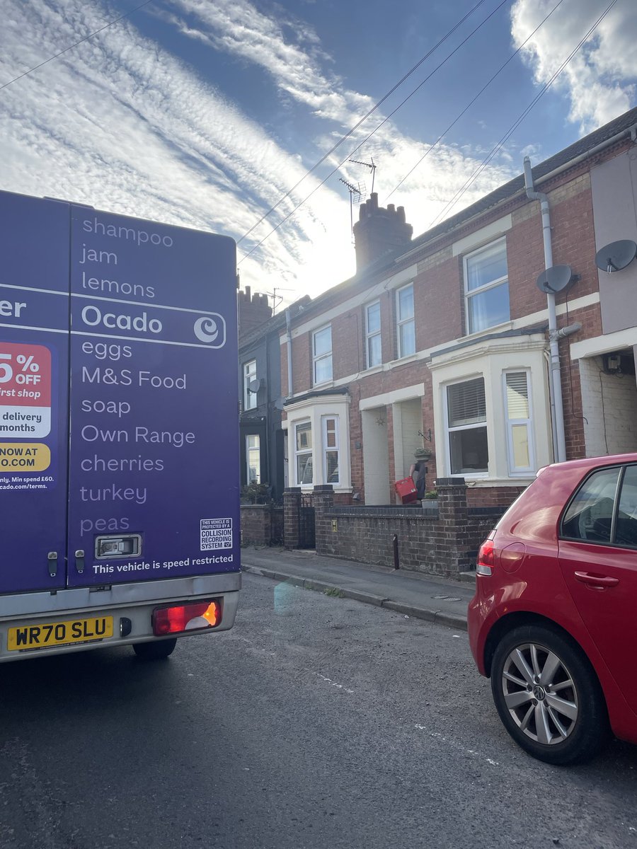 Gumdrops30's tweet photo. @Ocado you should teach your drivers the rules of the road and some manners https://t.co/gsMk3xOWMp