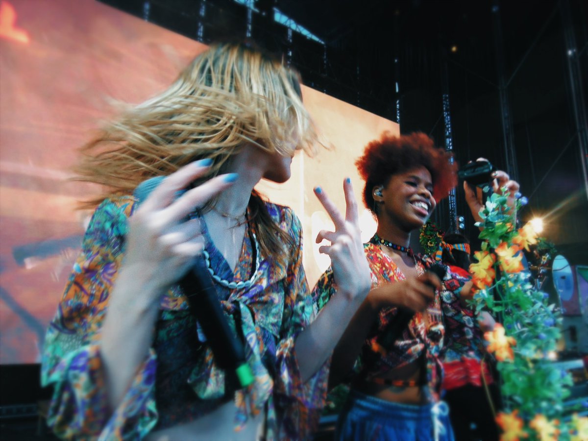 crystalfighters's tweet photo. Crystal Fighters 2026 Live Laugh Tour

captured by @dan.arias.00 📸 

#livemusic #band #indieelectronic #festivalband #festivals https://t.co/WaQpZ9awBp