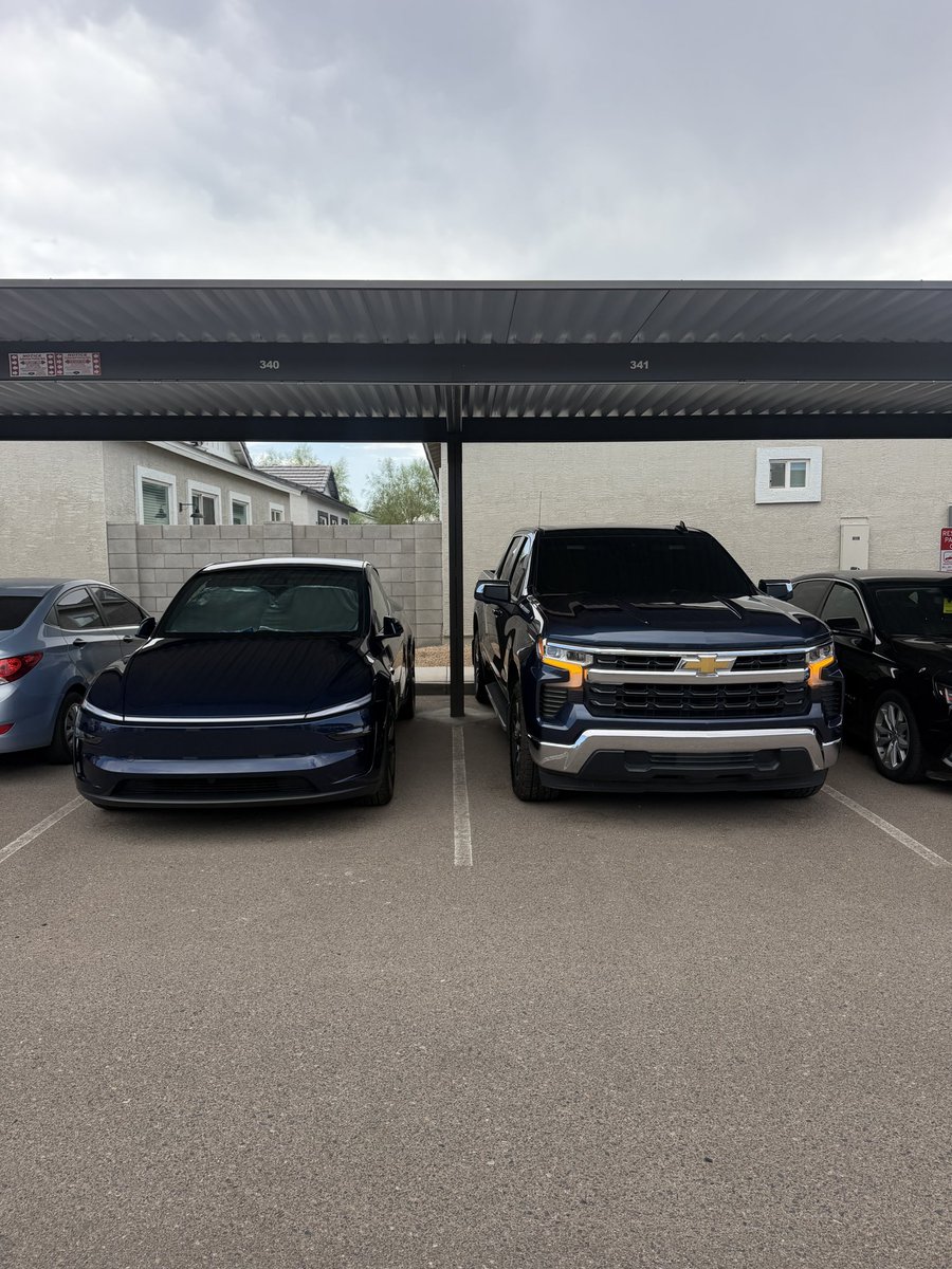 neilsodope's tweet photo. Got up super early and washed the cars. https://t.co/dr725sbk3p