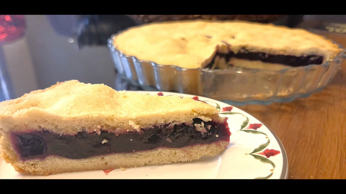 horneando's tweet photo. #PostreFacil #diadelpadre #delicioso 

https://t.co/IxsBBxDAZ9 

Ya tenemos nuevo video en nuestro canal de youtube, un delicioso pay de cerezas 🤤 no te lo puedes perder 😋 https://t.co/UoHrMg33GK