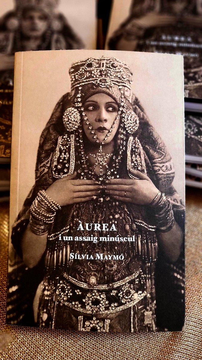 SilviaMaymo's tweet photo. Novetat a les llibreries. 🥰
M'ajudeu a fer-ne difusió?🤎 https://t.co/A6hAmzuTOR