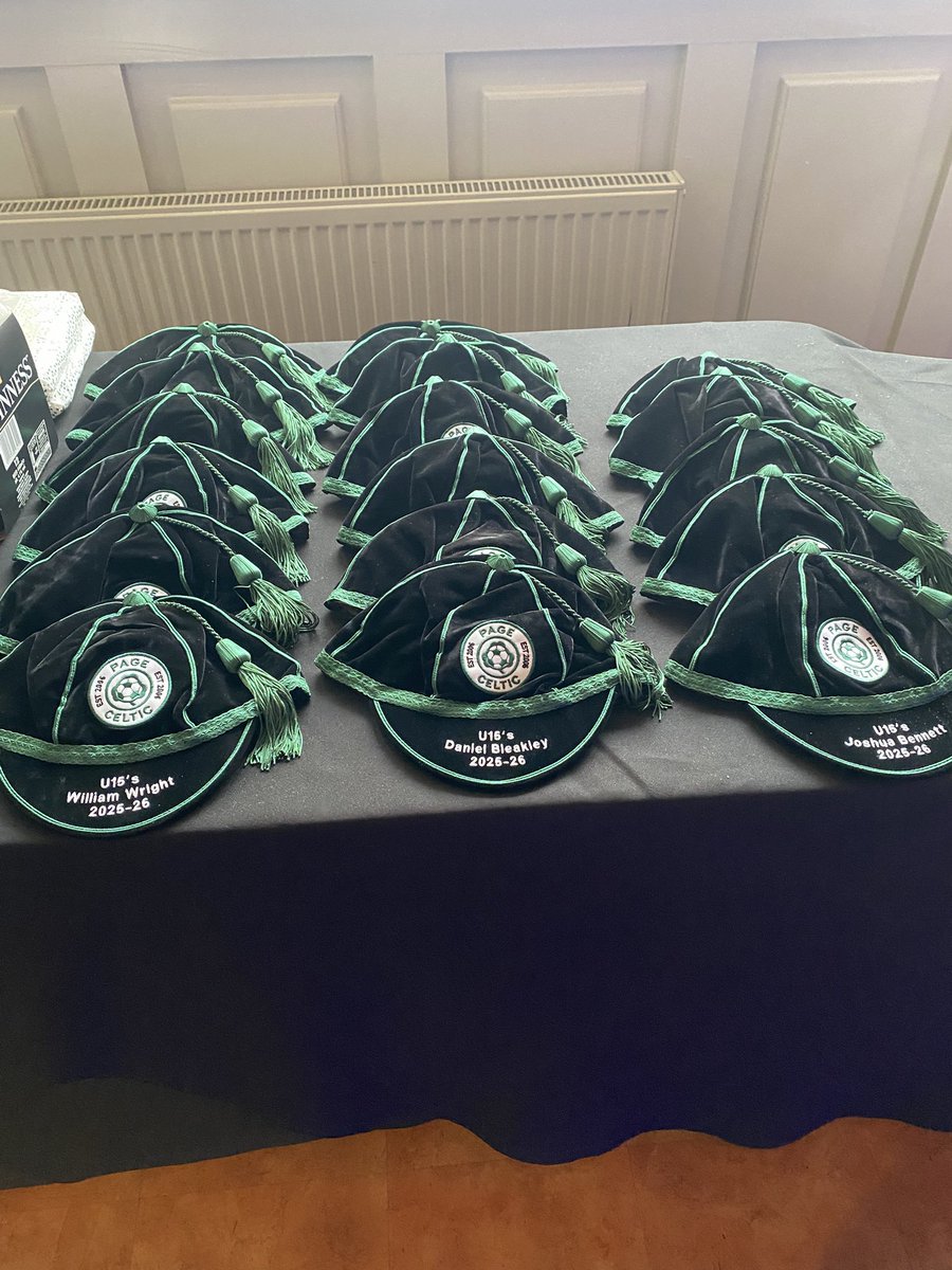 EvertonColPDP's tweet photo. A great afternoon at our last ever end of season presentation as Page Celtic. Our lads transition to @EvertonCollege PDP next season. Well done to the Celts for their efforts this season. Thanks @Josephparkins18 for giving out awards. 🙌🏻⚽️☘️💙 https://t.co/2FKrcv8epB