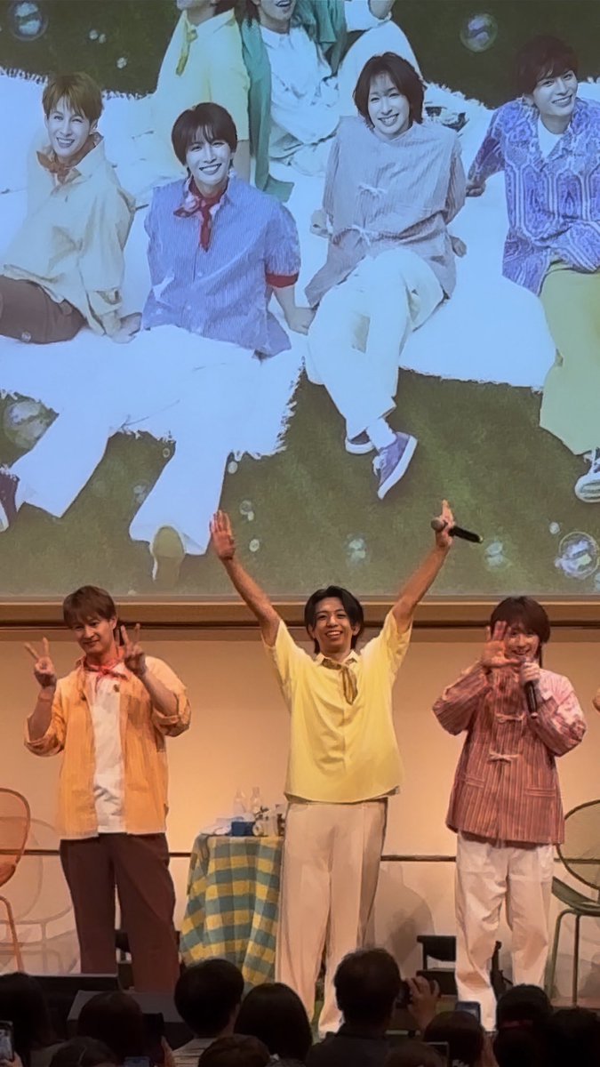 miel3l's tweet photo. このけんちゃん可愛すぎた👼🏻💕
会いたかったお友達にも会えたし楽しかった幸せ！！！！
ファンミのおかげで頑張ってこれたしこれからもバイトとか学校がんばれそう👍🏻🌟けんちゃんだいすきーーー！！！！！！
#MATSURI #橋爪健二 @kenji_matsuri https://t.co/txdgoY9N9D