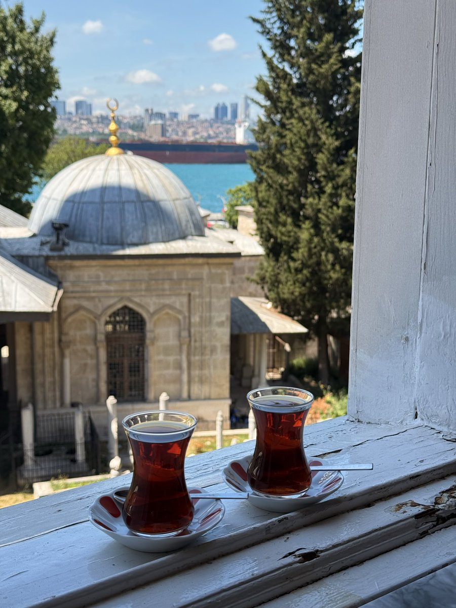 unzzille's tweet photo. Öyle güzelsin kii ✨ https://t.co/oEmuUVLp3i