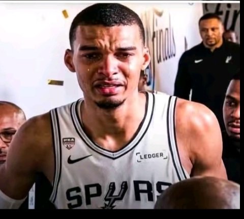 Britalian1965's tweet photo. @spurs https://t.co/Cnoq3w68F1